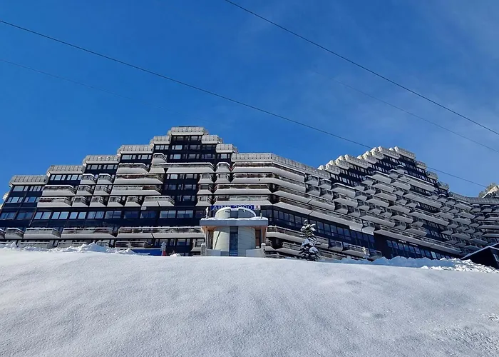 Renove Au Pied Des Pistes Avec Balcon Et Tv - Fr-1-181-2573 *