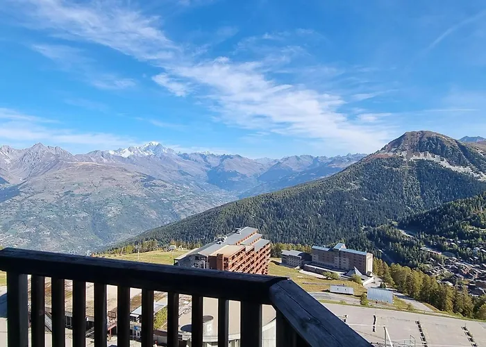 Renove Au Pied Des Pistes Avec Balcon Et Tv - Fr-1-181-2573 * Ла-Плань