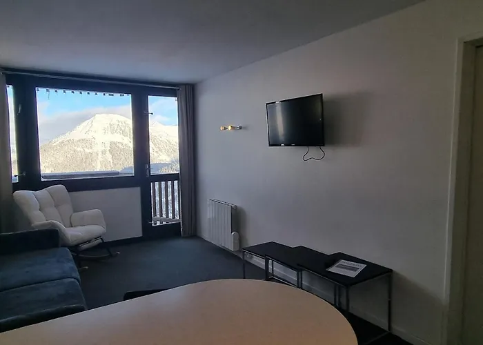 Renove Au Pied Des Pistes Avec Balcon Et Tv - Fr-1-181-2573 Апартаменты *